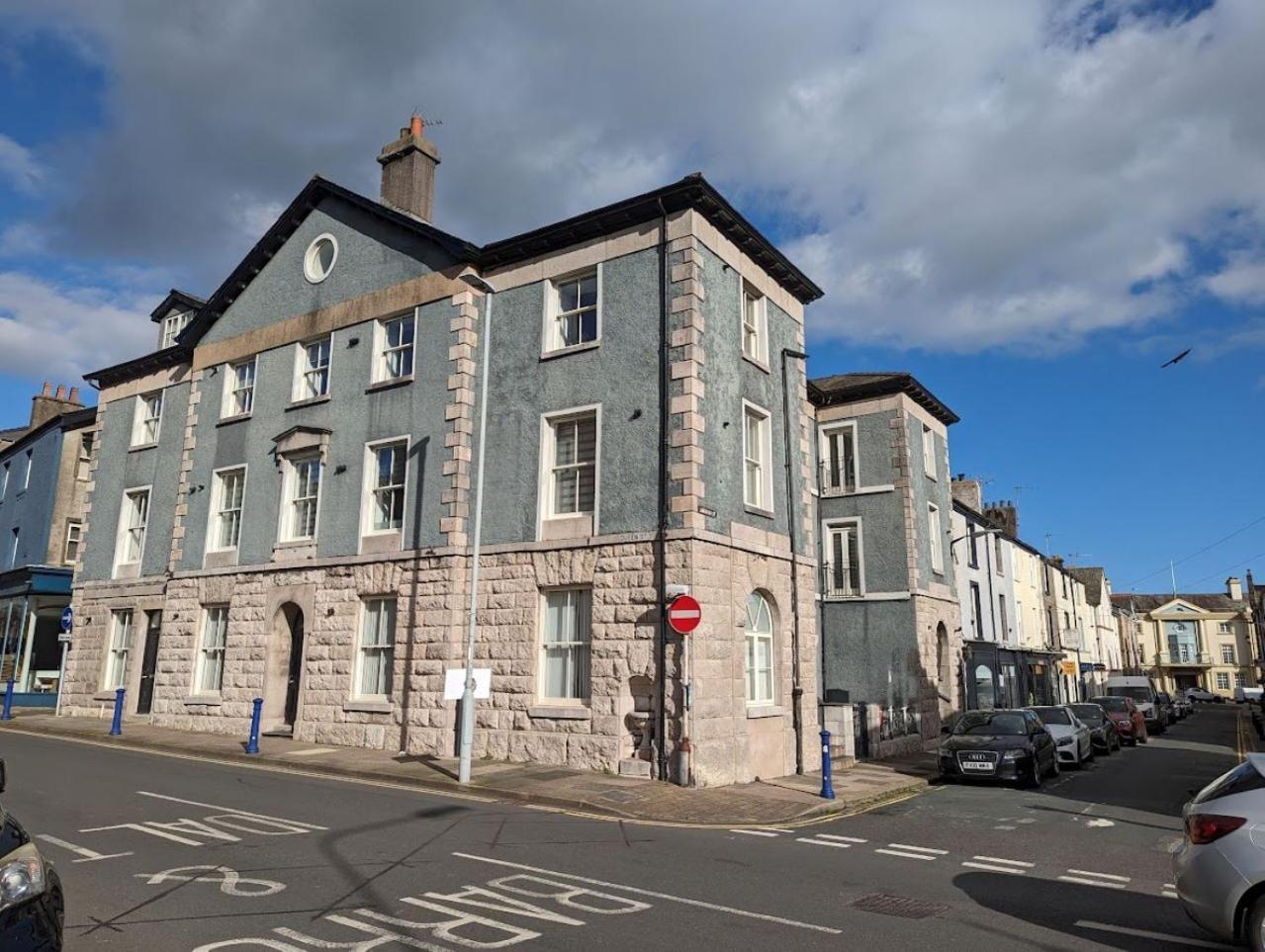 4 Bedroom House, Central Ulverston Extérieur photo